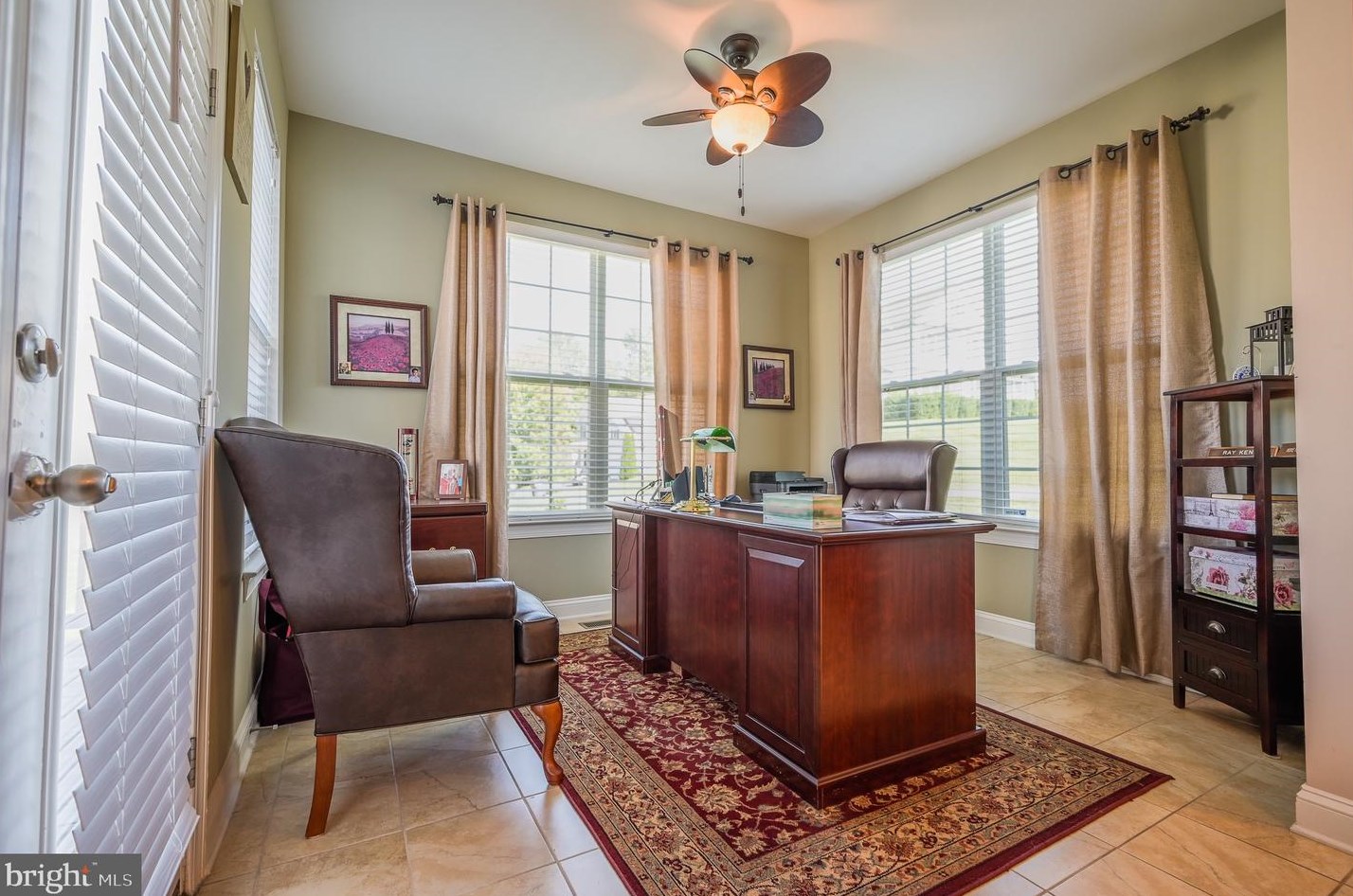 8302 Mineral Spg Dr, Manassas VA 20112-2421 exterior