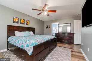 17616 Chisholm Ln, Dumfries, VA 22026 - Photo 15