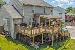 17616 Chisholm Ln, Dumfries, VA 22026 - Photo 35