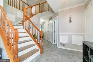 17616 Chisholm Ln, Dumfries, VA 22026 - Photo 3