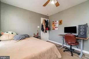 17616 Chisholm Ln, Dumfries, VA 22026 - Photo 23