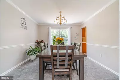 17616 Chisholm Lane, Dumfries, VA 22026 - Photo 9