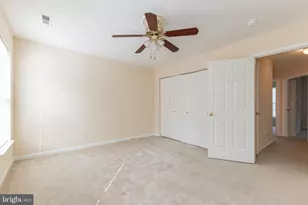 1254 Corbett Pl, Woodbridge, VA 22191 - Photo 19