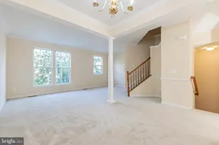 1254 Corbett Pl, Woodbridge, VA 22191 - Photo 9