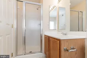 1254 Corbett Pl, Woodbridge, VA 22191 - Photo 21