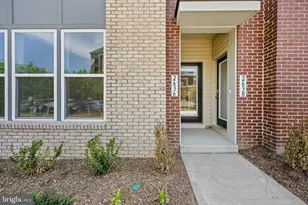 2636 Neabsco Common Pl, Woodbridge, VA 22191 - Photo 3