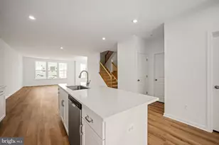 2636 Neabsco Common Pl, Woodbridge, VA 22191 - Photo 15