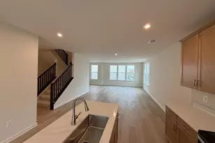 2522 Neabsco Common Pl, Woodbridge, VA 22191 - Photo 9