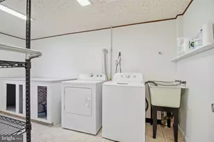 2205 Culpeper Dr, Woodbridge, VA 22191 - Photo 25