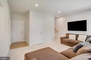 18351 Moss Gdn Rd, Dumfries, VA 22026 - Photo 33