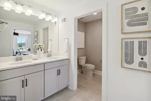 6057 Sunstone Ln, Haymarket, VA 20169 - Photo 11