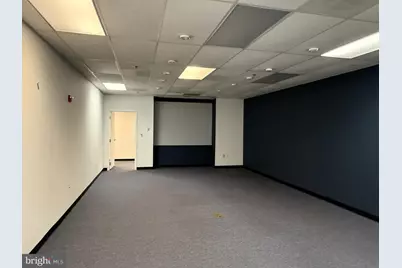 18354 Quantico Gateway Drive #101, Triangle, VA 22172 - Photo 9