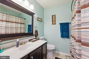 2610 Grayton Ln, Woodbridge, VA 22191 - Photo 15