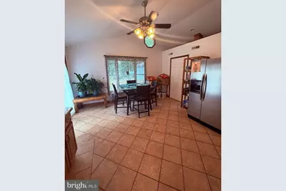 18318 Sharon Road, Triangle, VA 22172 - Photo 17