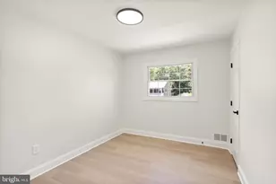 1503 Cecilia Ct, Woodbridge, VA 22191 - Photo 15