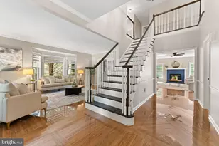 7124 Dark Forest Dr, Manassas, VA 20112 - Photo 5