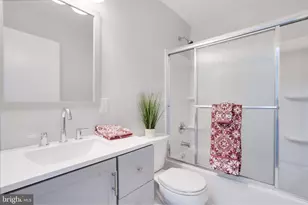 1102 Burton St, Woodbridge, VA 22191 - Photo 37