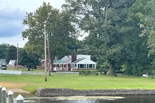 1102 Burton St, Woodbridge, VA 22191 - Photo 59