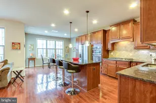 6679 Bartrams Forest Ln, Haymarket, VA 20169 - Photo 19