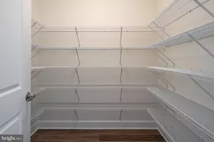 647 Angelfish Wy, Woodbridge, VA 22191 - Photo 5