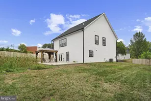 8321 Maplewood Dr, Manassas, VA 20111 - Photo 25