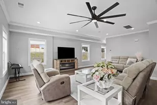8321 Maplewood Dr, Manassas, VA 20111 - Photo 7