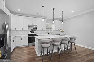 8321 Maplewood Dr, Manassas, VA 20111 - Photo 11