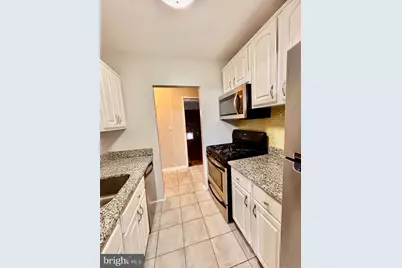1533 Colonial Drive #303, Woodbridge, VA 22192 - Photo 5