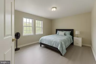 15489 Marsh Overlook Drive, Woodbridge, VA 22191 - Photo 17