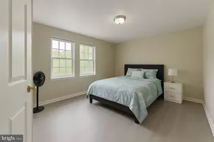 15489 Marsh Overlook Dr, Woodbridge, VA 22191 - Photo 17