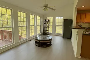 15489 Marsh Overlook Dr, Woodbridge, VA 22191 - Photo 11