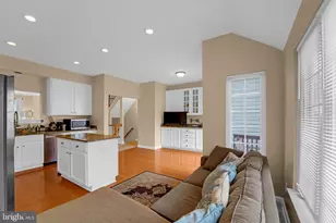 14197 Madrigal Dr, Woodbridge, VA 22193 - Photo 19