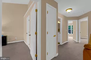 14197 Madrigal Dr, Woodbridge, VA 22193 - Photo 45