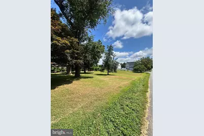 8118 Rugby Road, Manassas Park, VA 20111 - Photo 5