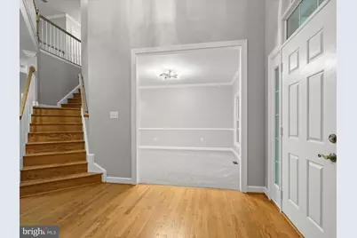 10940 Meanderview Court, Manassas, VA 20111 - Photo 9