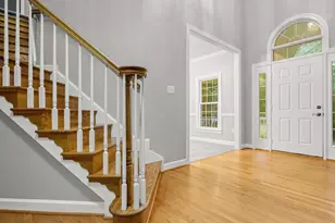 10940 Meanderview Ct, Manassas, VA 20111 - Photo 5