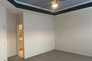 8049 Crescent Park Dr, Gainesville, VA 20155 - Photo 25