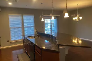 8049 Crescent Park Dr, Gainesville, VA 20155 - Photo 21