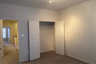 8049 Crescent Park Dr, Gainesville, VA 20155 - Photo 35