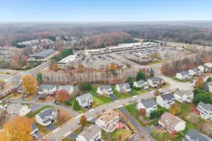 15730 Marbury Heights Way, Montclair, VA 22025 - Photo 65