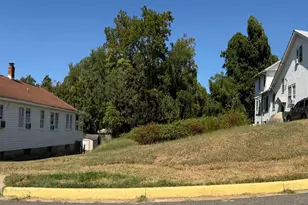 223 3rd Ave, Quantico, VA 22134 - Photo 1