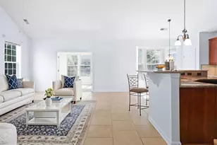 17251 Four Seasons Dr, Dumfries, VA 22025 - Photo 11