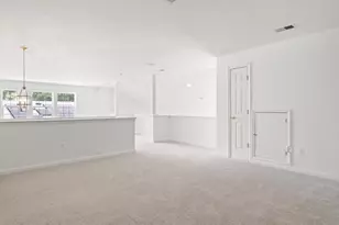 17251 Four Seasons Dr, Dumfries, VA 22025 - Photo 45