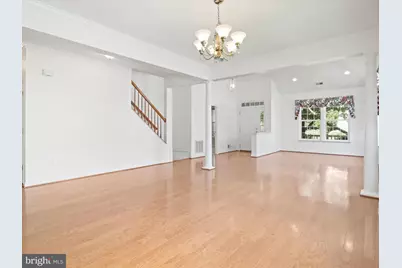 17251 Four Seasons Drive, Dumfries, VA 22025 - Photo 9