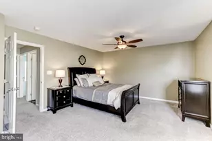 10106 Sir Reynard Ln, Bristow, VA 20136 - Photo 13