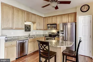 10106 Sir Reynard Ln, Bristow, VA 20136 - Photo 9