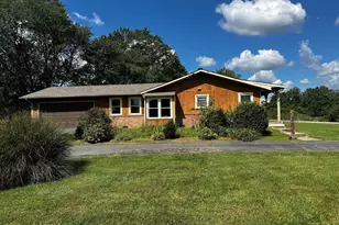 12501 Bridle Ln, Catharpin, VA 20143 - Photo 3