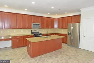 5636 Arrowfield Terrace, Haymarket, VA 20169 - Photo 13