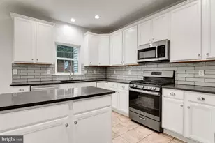 2606 Oak Valley Dr, Woodbridge, VA 22191 - Photo 13