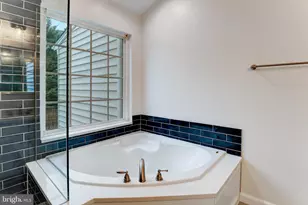 2606 Oak Valley Dr, Woodbridge, VA 22191 - Photo 29